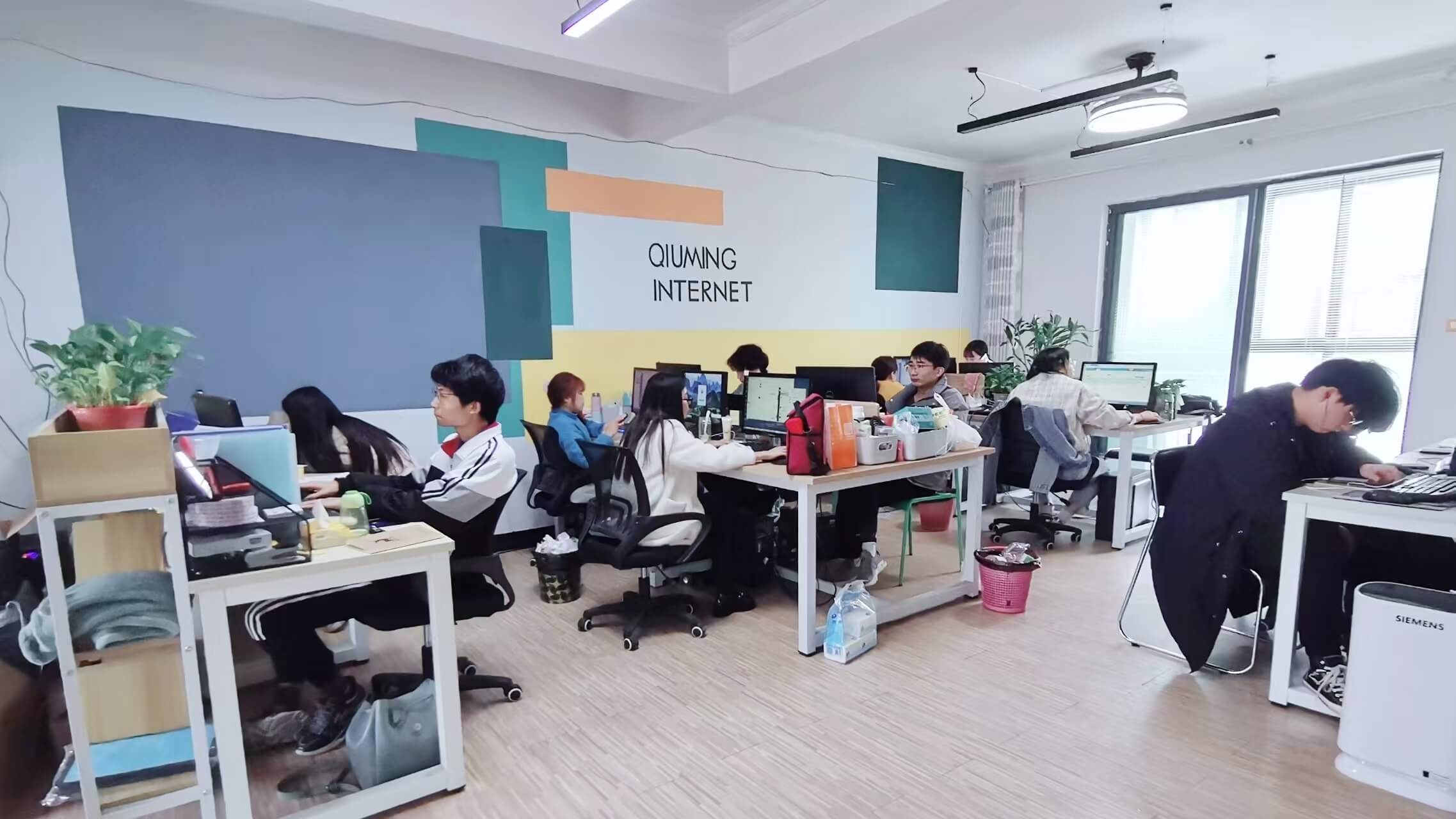 秋鸣网络工作环境