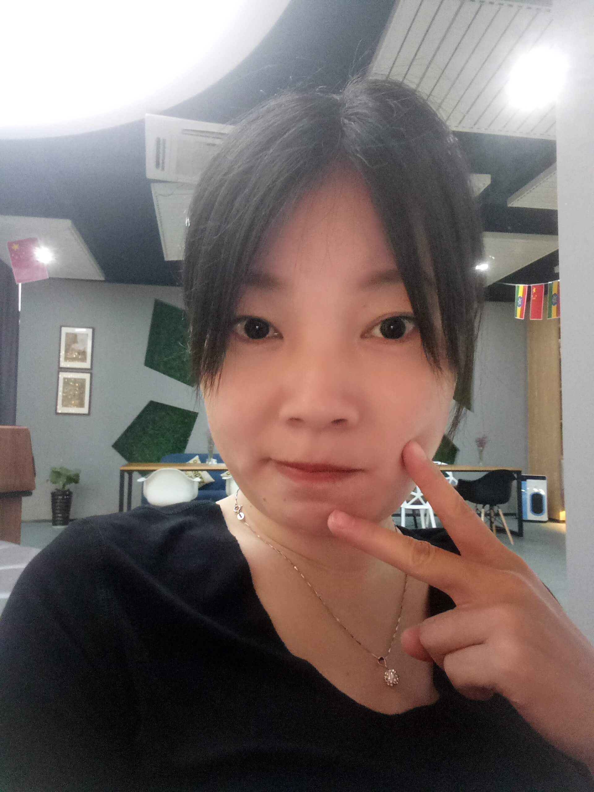 秋鸣网络客服专员